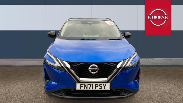 Nissan Qashqai 1.3 DiG-T MH Premiere Edition 5dr Petrol Hatchback